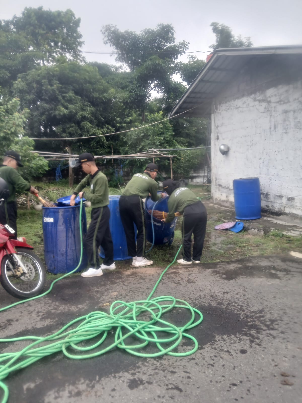 Aktivitas Mahasiswa Ecotan