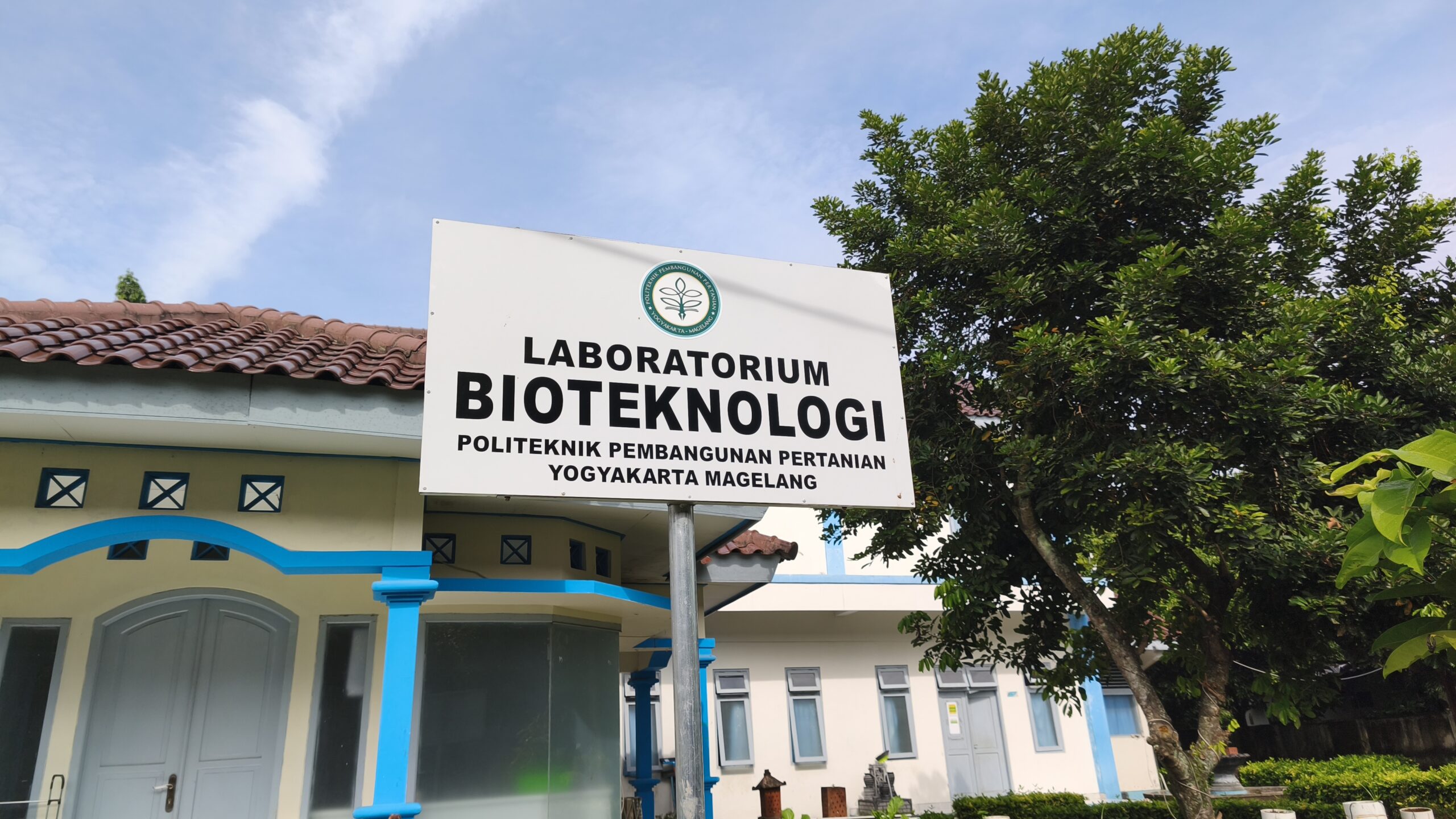 Fasilitas Lab 1