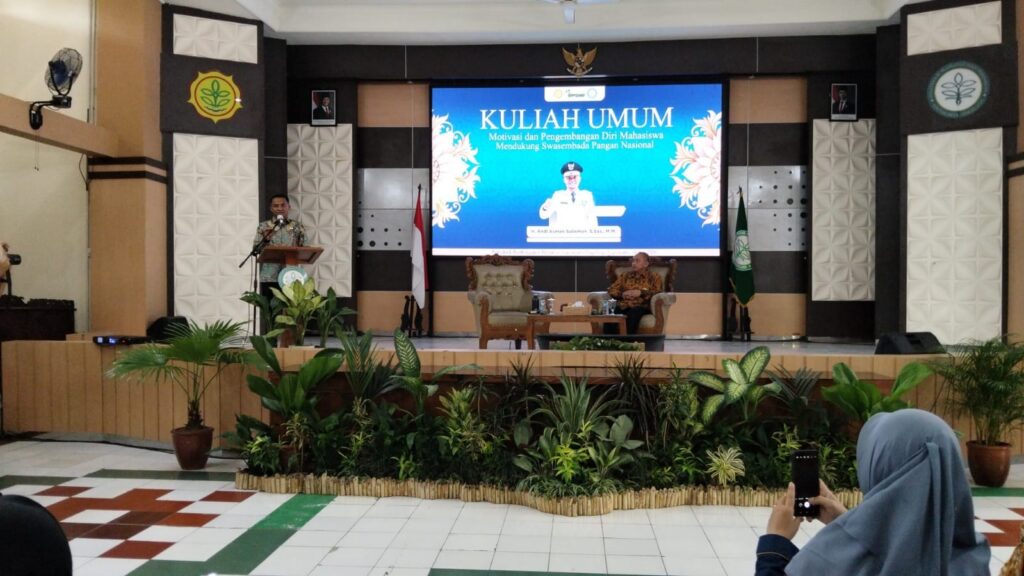 200726 Bupati Bone Tantang Mahasiswa Polbangtan Jadi Garda Terdepan Swasembada Pangan Nasional